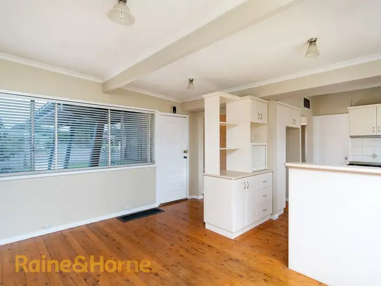Fifth view of Homely house listing, 9 Malta Crescent, Ashmont NSW 2650