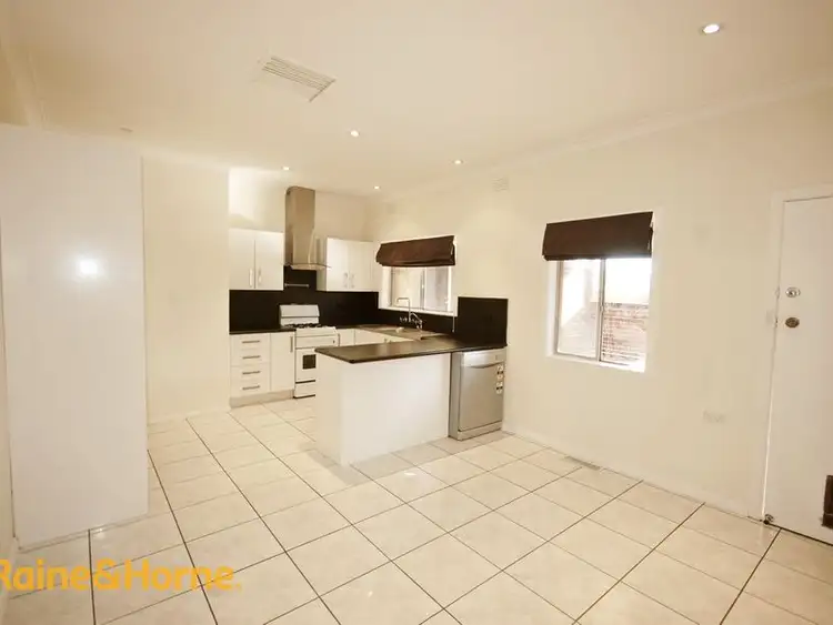 7 Anne Street, Tolland NSW 2650