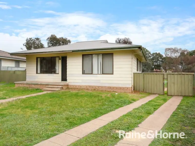 Main view of Homely house listing, 6 Oliver Place, Tolland NSW 2650