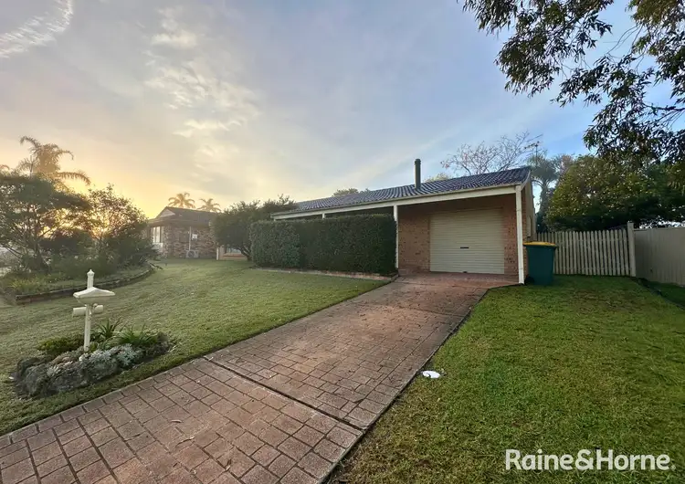 17 Cotton Palm Drive