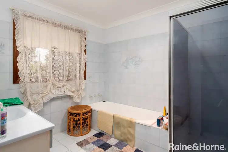 Sixth view of Homely house listing, 7 Hakea Place, Springvale NSW 2650