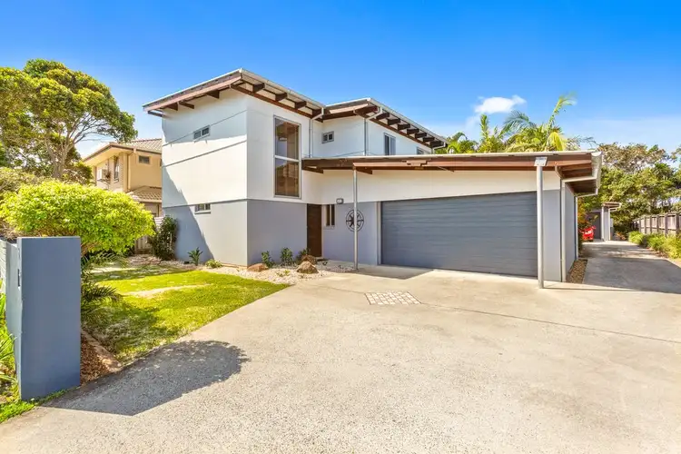 Third view of Homely semi-detached listing, 1/31 Overall Drive, Pottsville NSW 2489