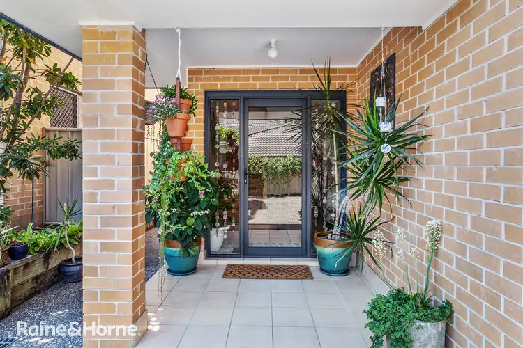 3/6 Seahorse Close, Corlette NSW 2315