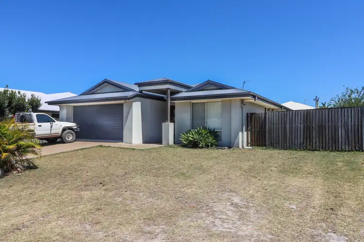 12 Bay Breeze Close, Wondunna QLD 4655