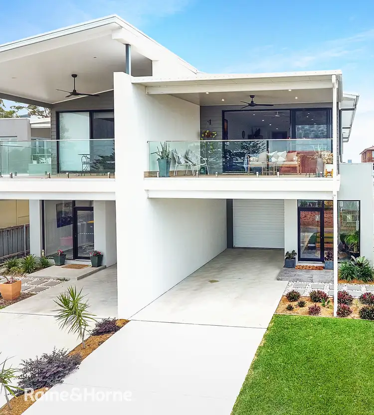 Fourth view of Homely semi-detached listing, 9a Sunset Boulevard, Soldiers Point NSW 2317