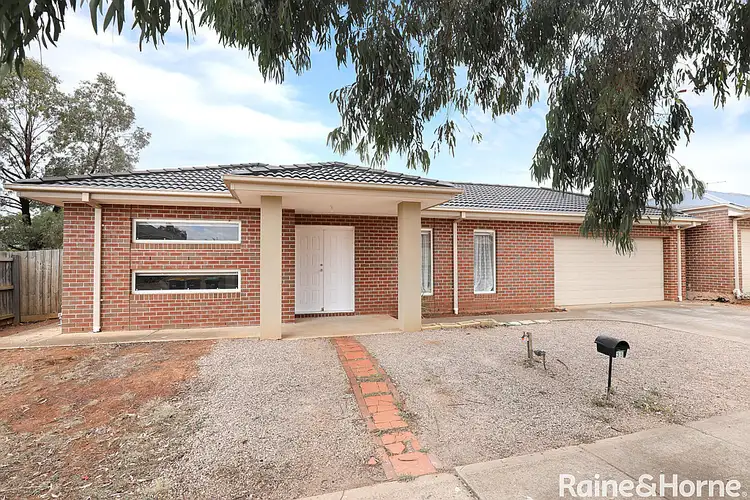 35 Skipton Street, Kurunjang VIC 3337