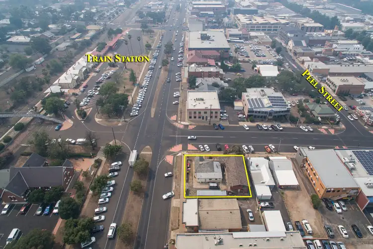 Third view of Homely block of units listing, 32 Bourke Street, Tamworth NSW 2340