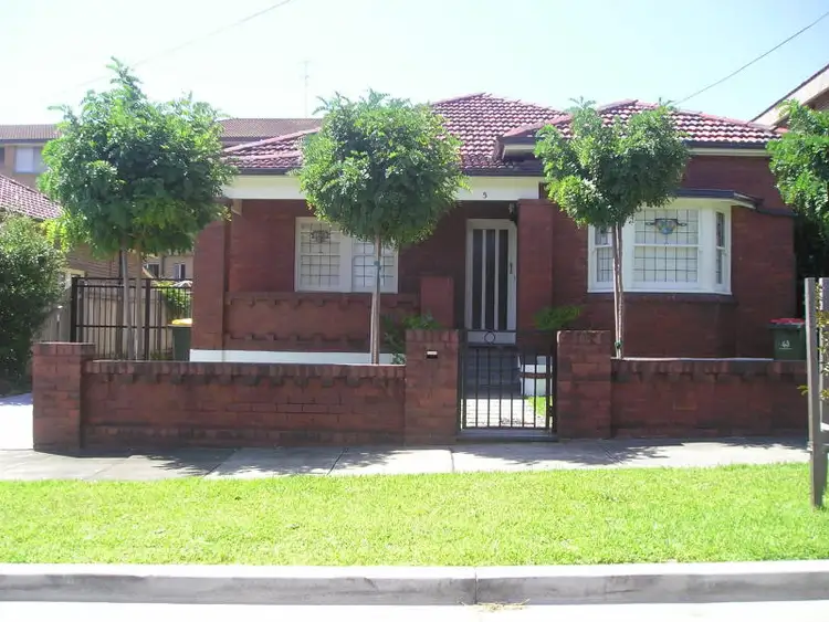 5 Coronation Avenue, Five Dock NSW 2046