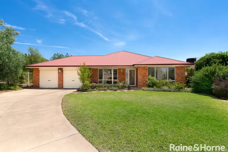 10 Gidgee Place, Glenfield Park NSW 2650