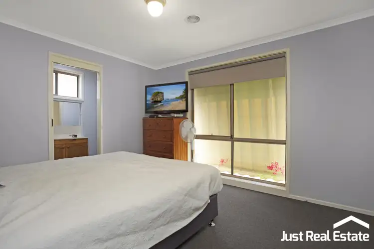 Seventh view of Homely house listing, 29 Andene Drive, Narre Warren VIC 3805