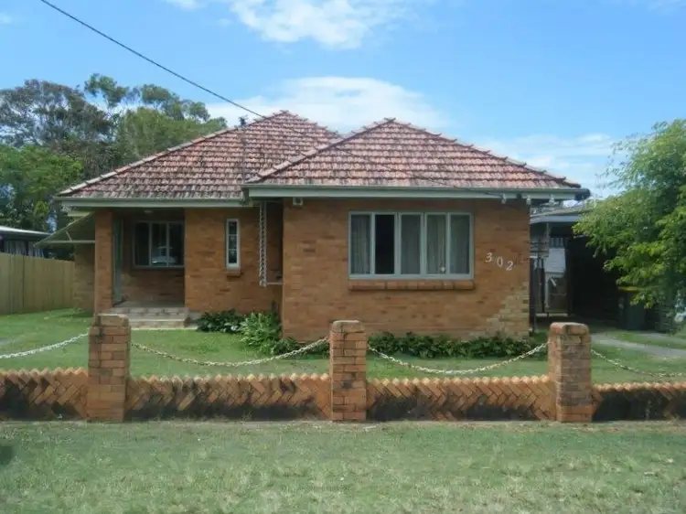Main view of Homely house listing, 302 Torquay Terrace, Torquay QLD 4655