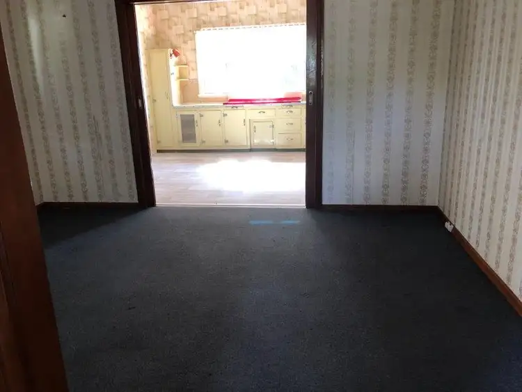Fifth view of Homely house listing, 302 Torquay Terrace, Torquay QLD 4655