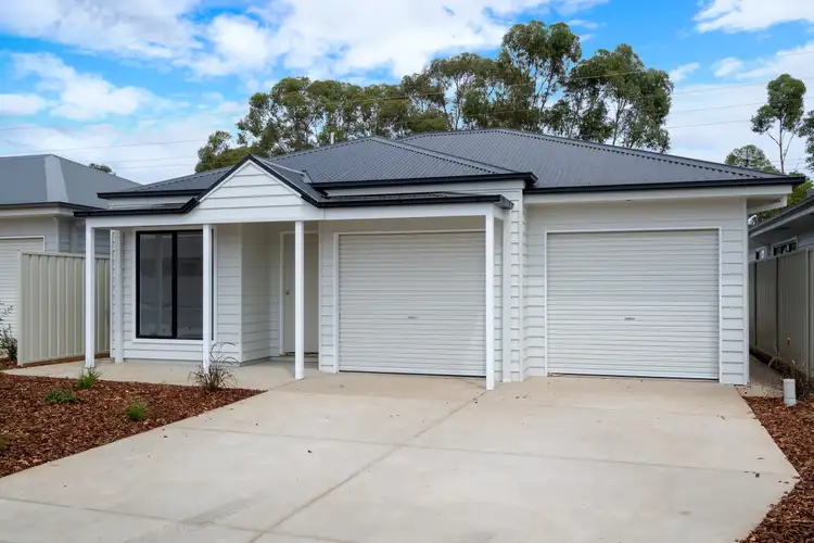 Main view of Homely house listing, 2/10 Peacock Drive, Turvey Park NSW 2650