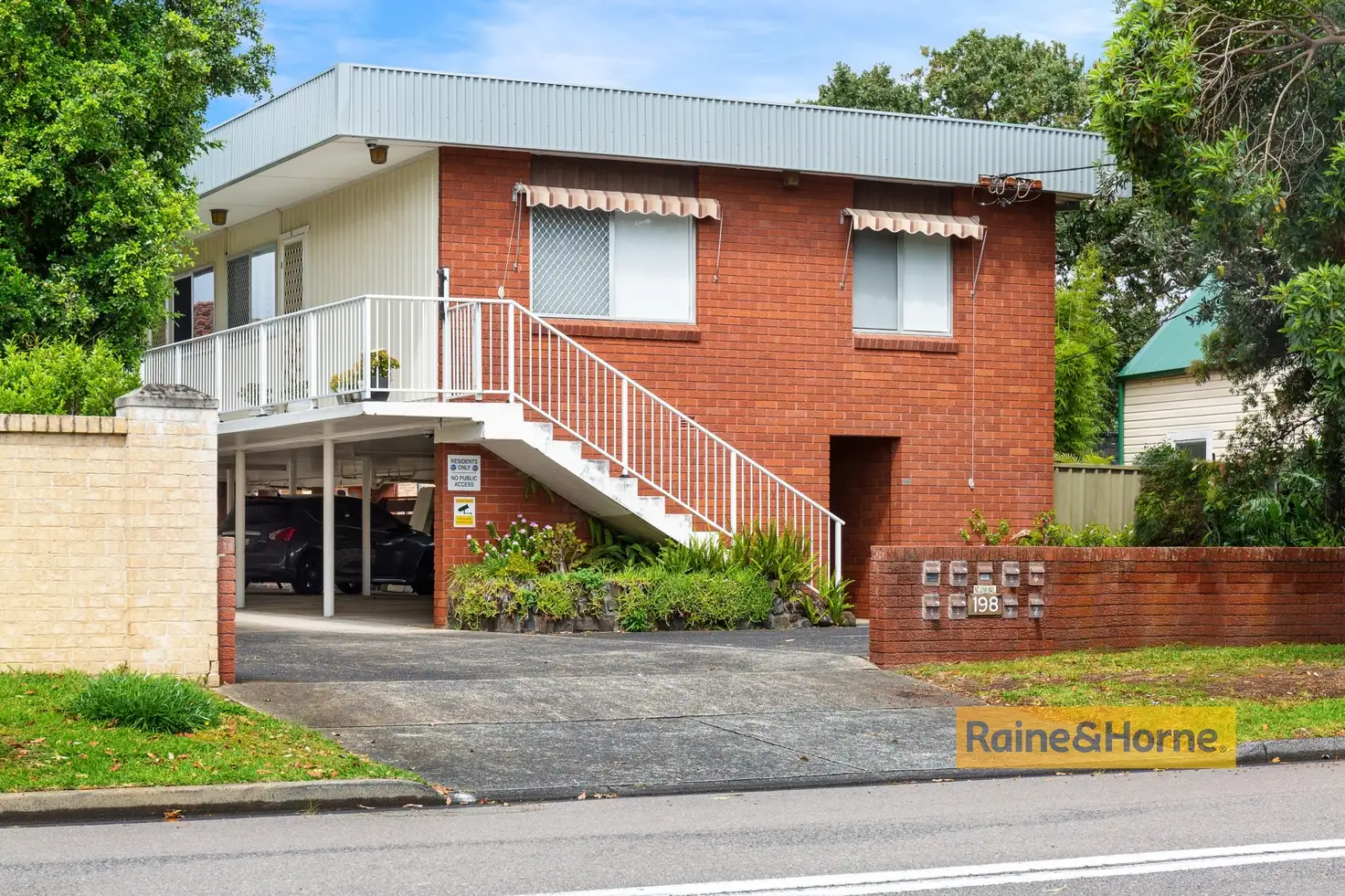 Main view of Homely unit listing, 2/198 Booker Bay Road, Booker Bay NSW 2257