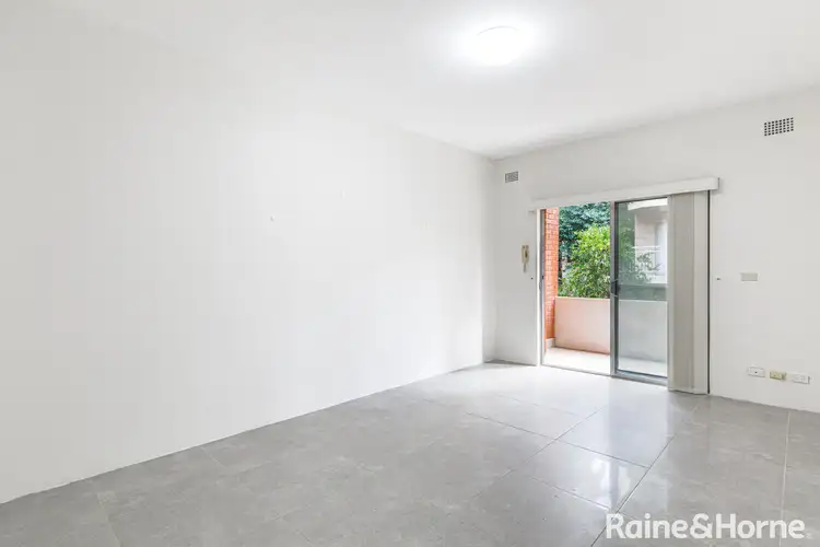 28 Early Street