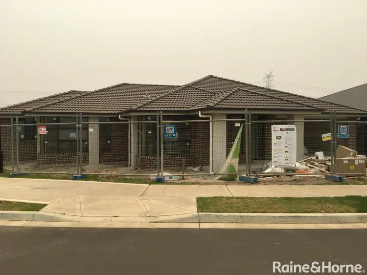 131 Armoury Road, Jordan Springs NSW 2747