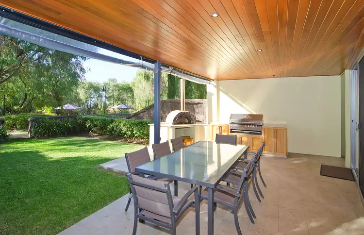 4/700 Caves Road, Marybrook WA 6280