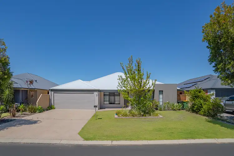9 Santons Approach, Yalyalup WA 6280