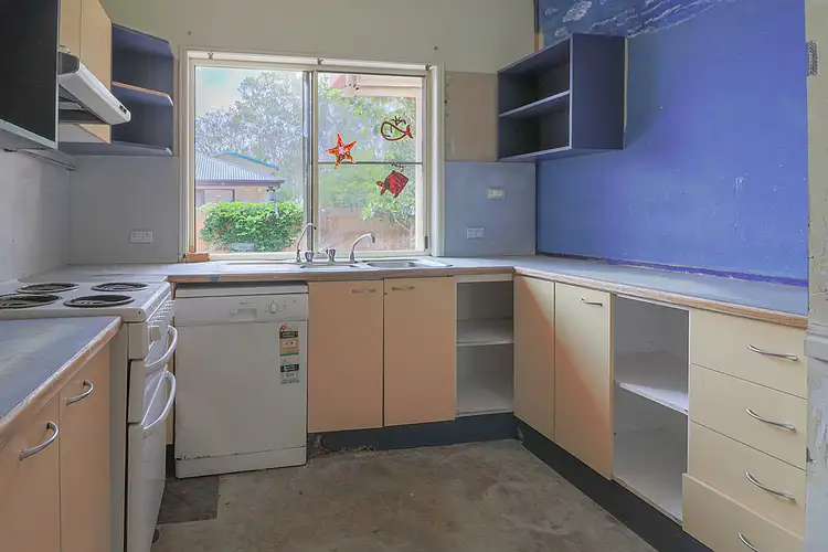 Sixth view of Homely house listing, 5 Fairway Drive, Urraween QLD 4655