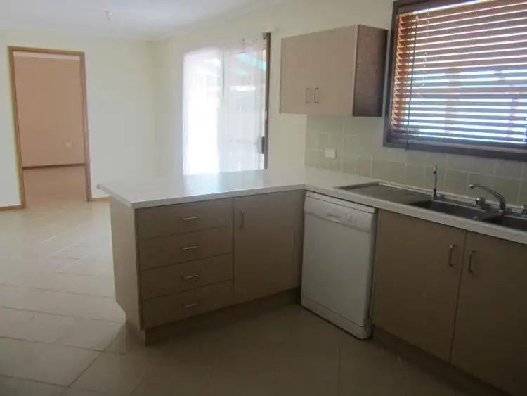 Fourth view of Homely house listing, 6 Hamilton Court, Roxby Downs SA 5725