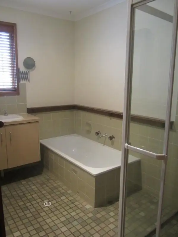 Sixth view of Homely house listing, 6 Hamilton Court, Roxby Downs SA 5725