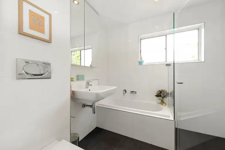 Sixth view of Homely apartment listing, 8/9 Edward Street, Bondi Beach NSW 2026