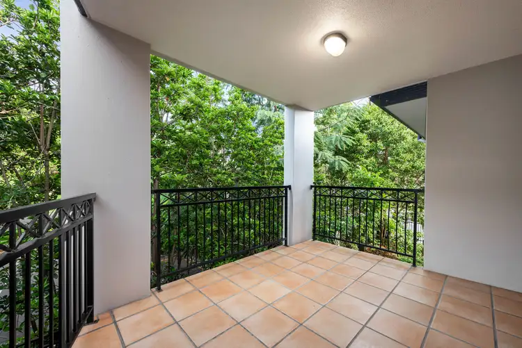 Fourth view of Homely apartment listing, 2/260 Sir Fred Schonell Drive, St Lucia QLD 4067