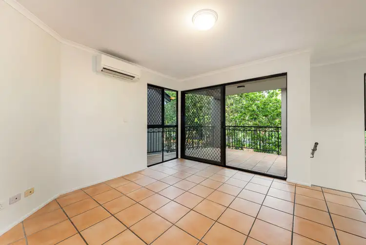 Fifth view of Homely apartment listing, 2/260 Sir Fred Schonell Drive, St Lucia QLD 4067