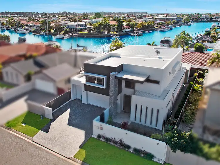 36 Bowsprit Parade, Raby Bay QLD 4163