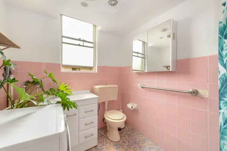 Fifth view of Homely apartment listing, 6/16 Military Road, North Bondi NSW 2026