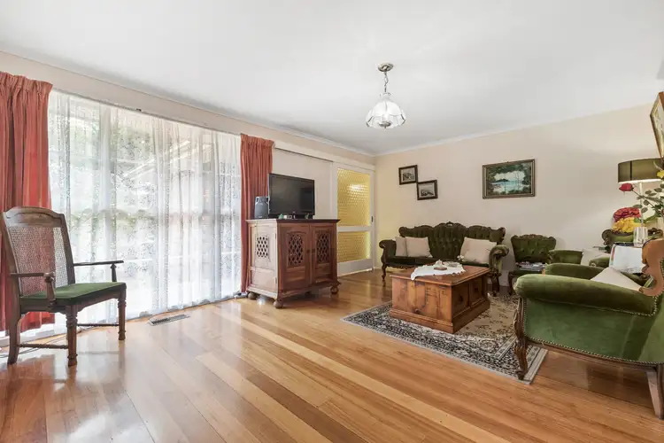 Second view of Homely house listing, 3 Devon Court, Frankston VIC 3199