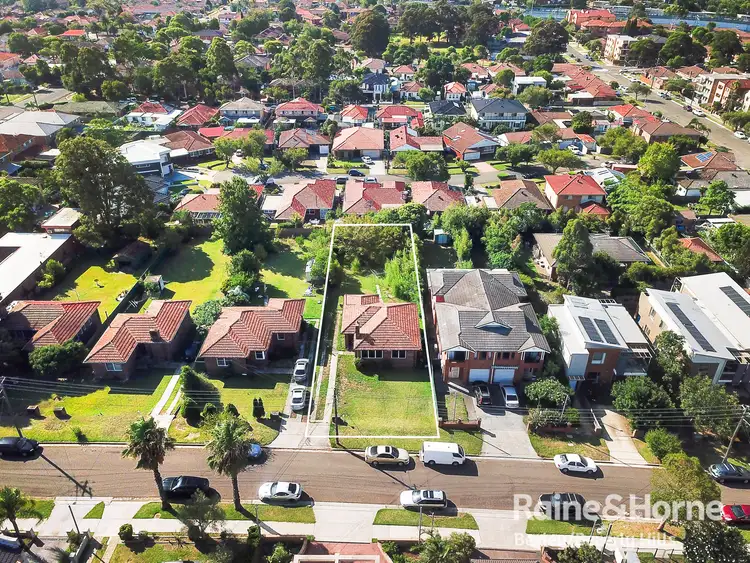 9 Ryan Avenue, Beverly Hills NSW 2209