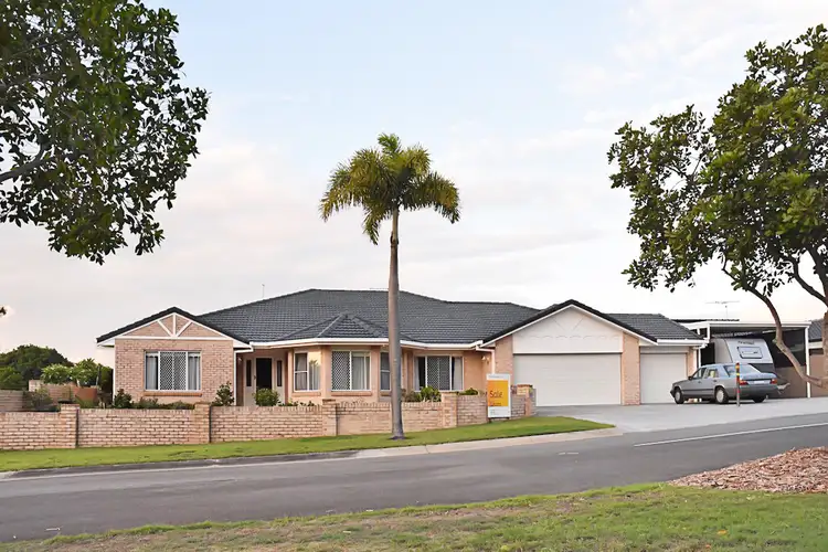 Fifth view of Homely house listing, 2 Kinsail Court, Raby Bay QLD 4163