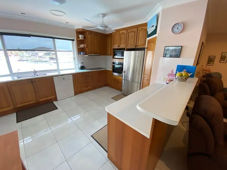 Seventh view of Homely house listing, 2 Kinsail Court, Raby Bay QLD 4163