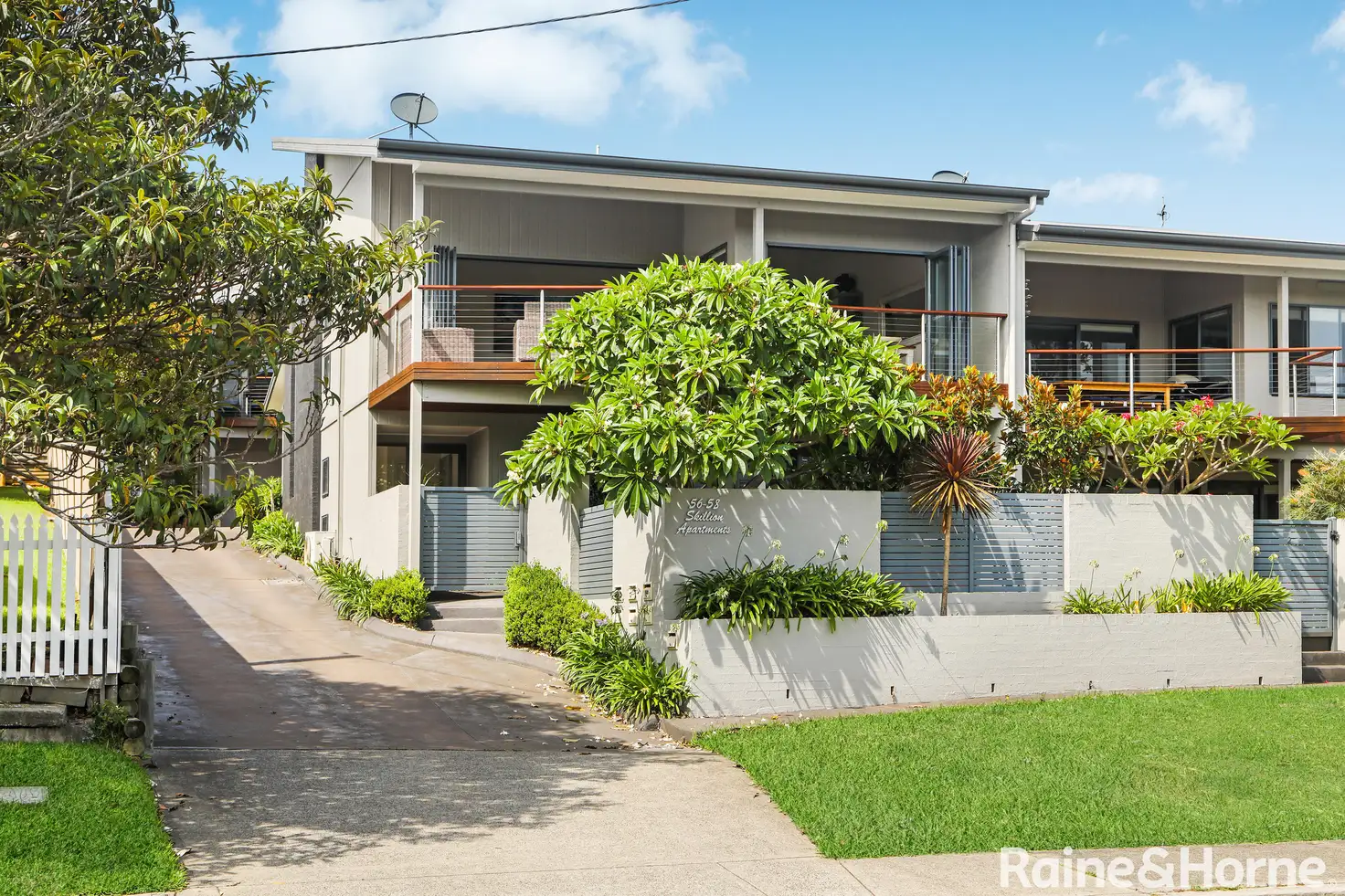 Main view of Homely townhouse listing, 1/56-58 Havenview Road, Terrigal NSW 2260
