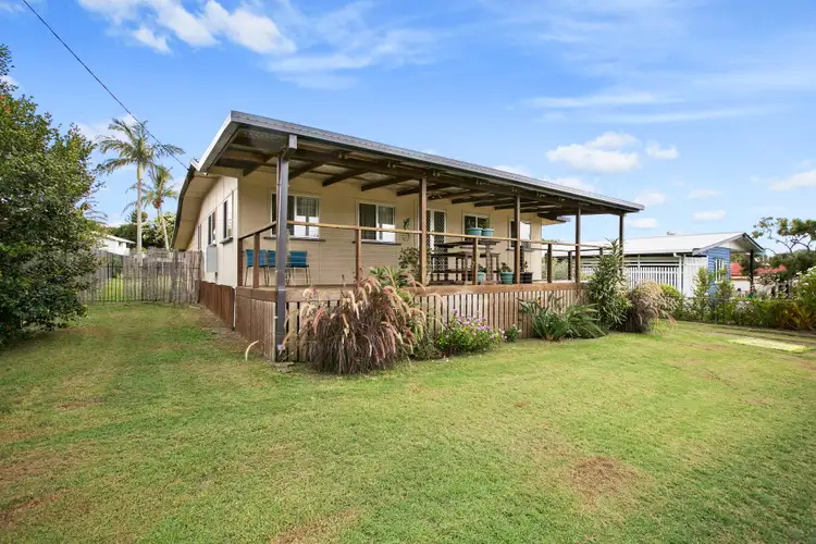 27 Tailor Street, Tin Can Bay QLD 4580