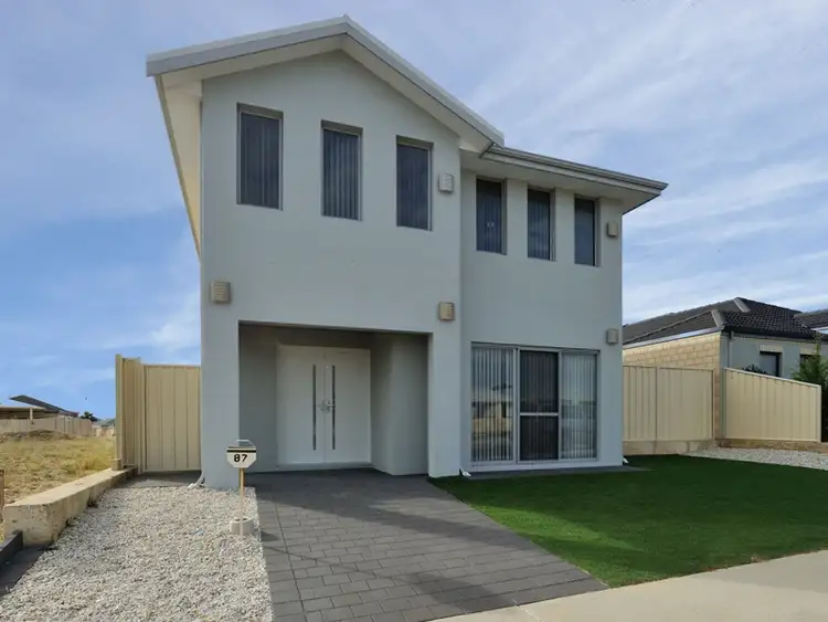 87 Lake Valley Drive, Lakelands WA 6180