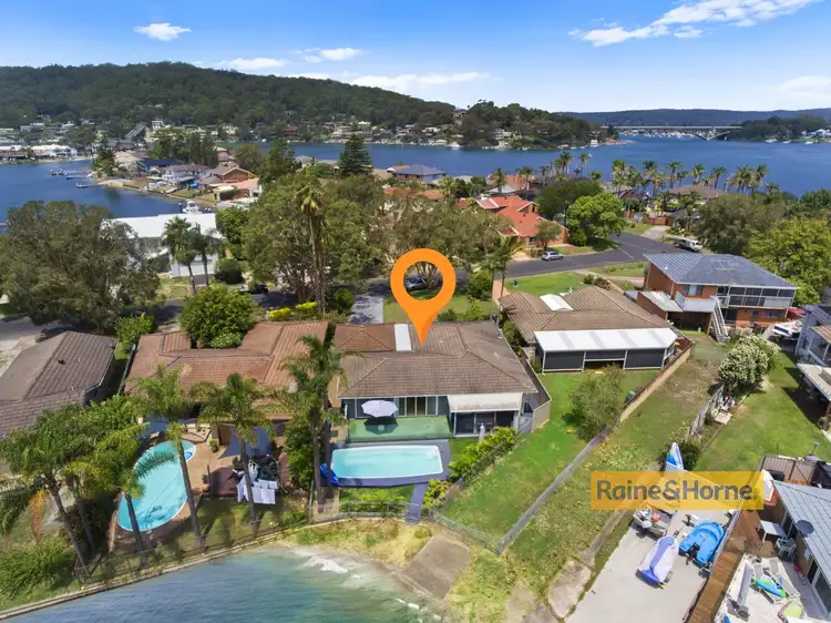 33 Mainsail Avenue, St Huberts Island NSW 2257