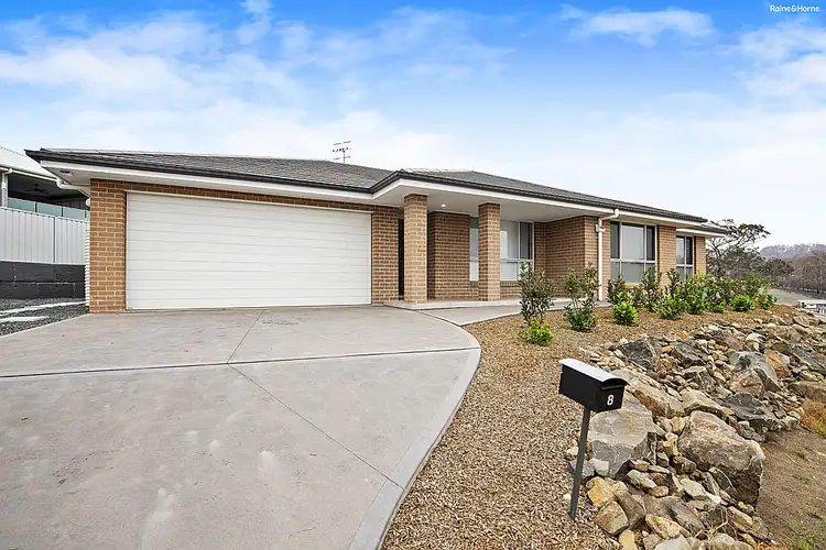 8 Jardine Road, Sunshine Bay NSW 2536