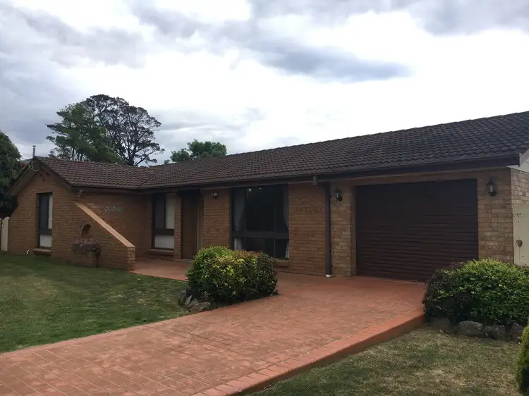 76 North Street, Robertson NSW 2577