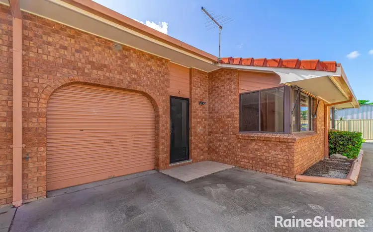 2/20 Waratah Avenue, Yamba NSW 2464