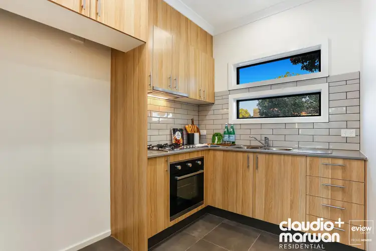 Fourth view of Homely townhouse listing, 1B Sunbeam Street, Glenroy VIC 3046
