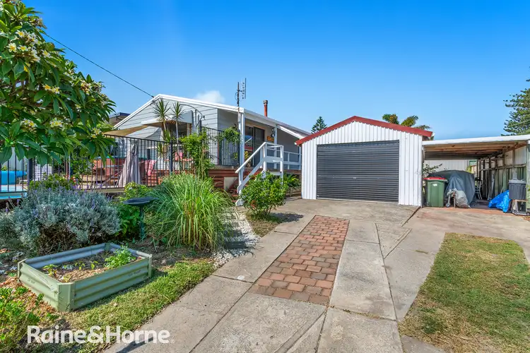 64 Campbell Avenue, Anna Bay NSW 2316