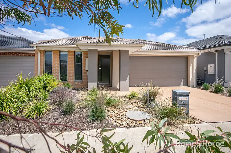 24 Eucalyptus Circuit, Diggers Rest VIC 3427