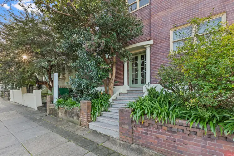 1/215 STANMORE ROAD, Stanmore NSW 2048