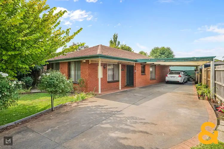 5 Roma Avenue, Cranbourne VIC 3977