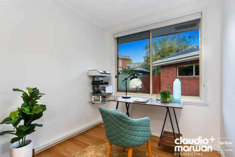 Fifth view of Homely house listing, 10 Barak Court, Oak Park VIC 3046