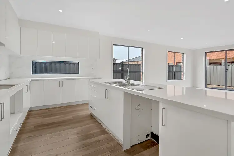 Fourth view of Homely house listing, 12 Eremophila Circuit, Craigieburn VIC 3064