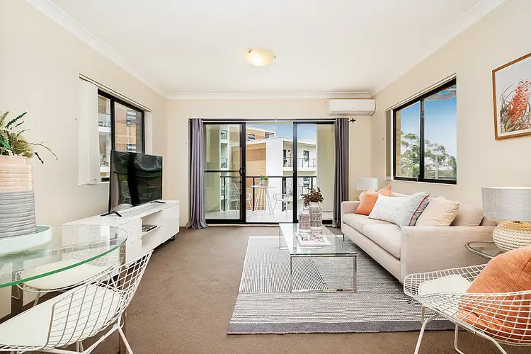 25/6 College Crescent, Hornsby NSW 2077