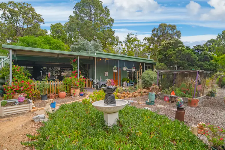 40 Griffiths Road, Nannup WA 6275